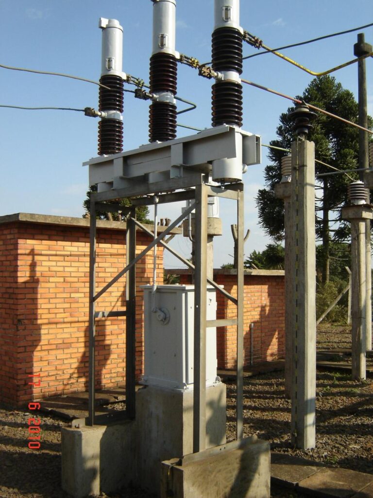 13940202305af1e19fa49a24.64181823